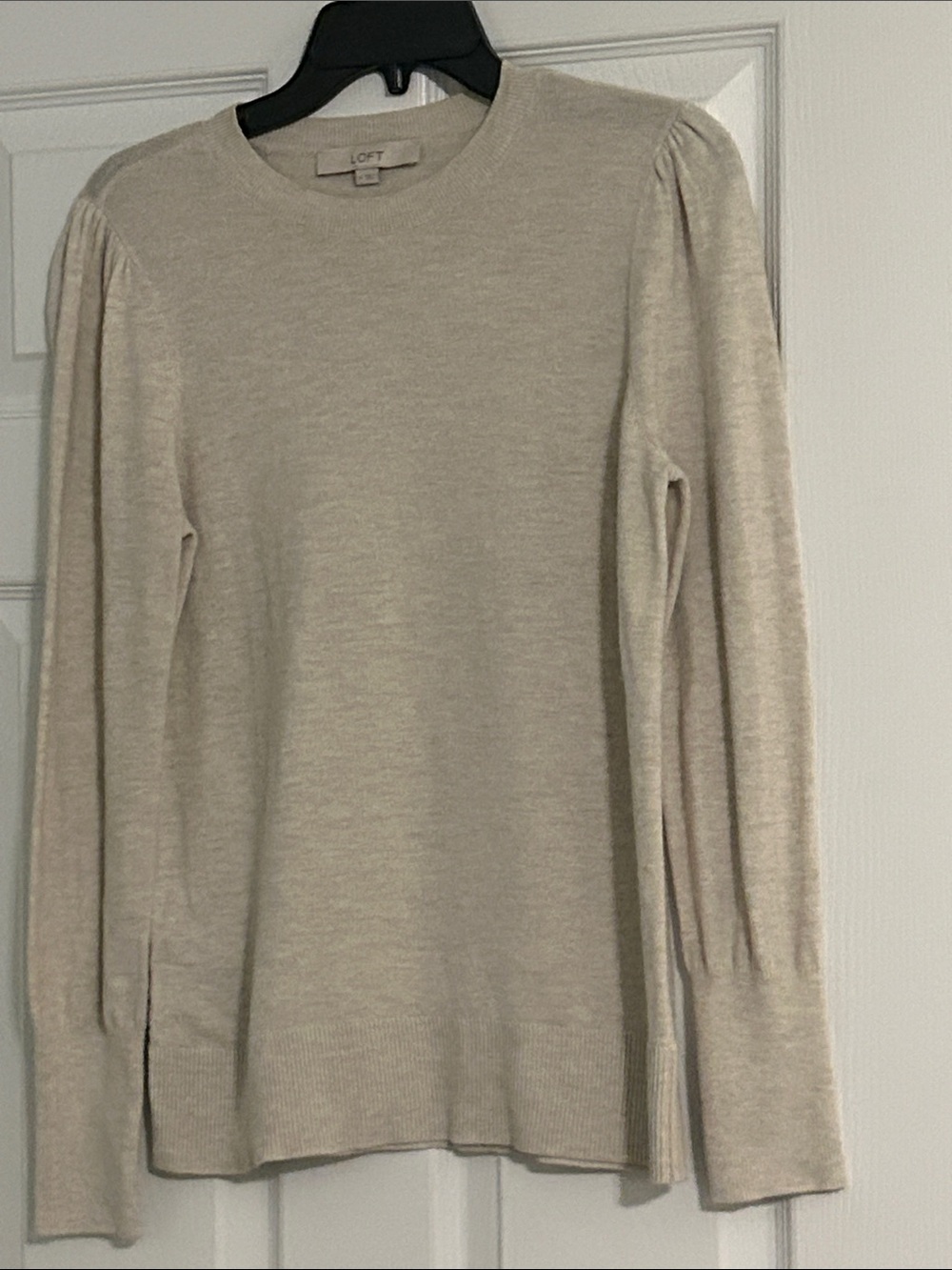 LOFT women’s Crewneck Sweater in Light Beige Heather